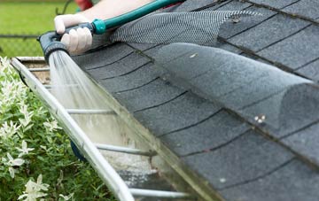Knotting Green gutter cleaning costs